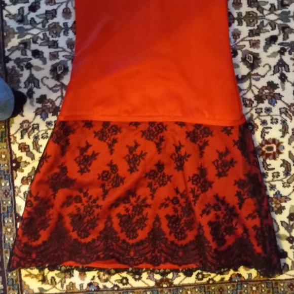 Strapless Red and Black Dress, Size 4, Alexia Designs - Picture 2 of 5